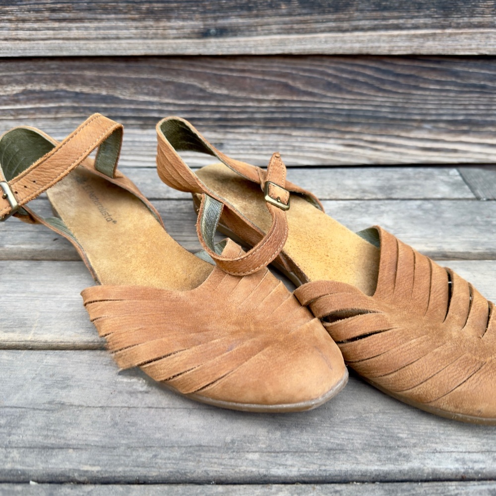 El Naturalista Sandals